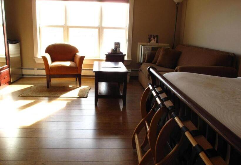 חדר סטנדרט עם מיטת קינג, Lunenburg Arms