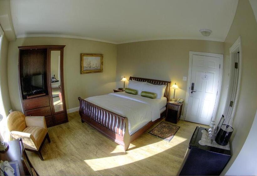 חדר סטנדרט עם מיטת קינג, Lunenburg Arms