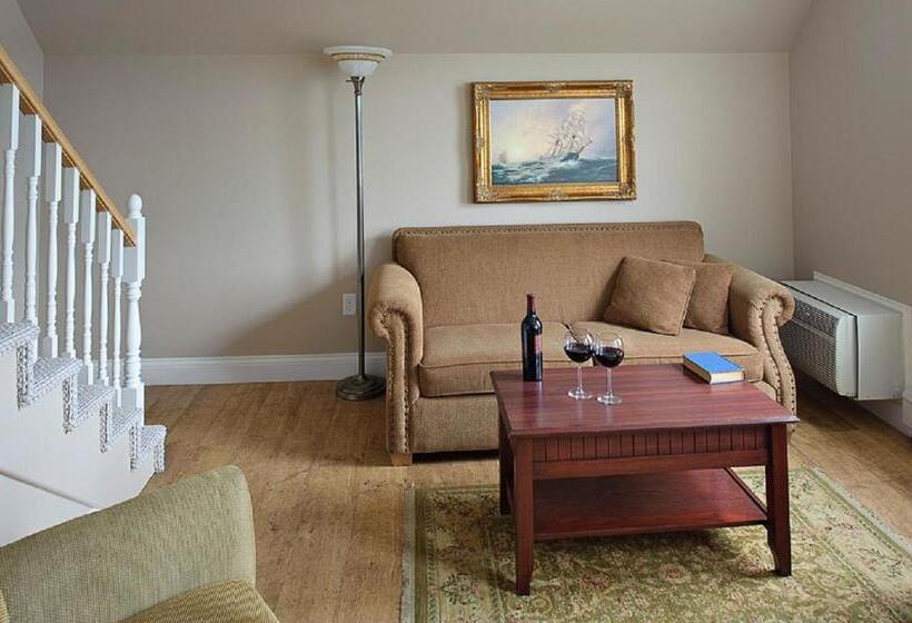 חדר אקזקיוטיב חדר קינג, Lunenburg Arms