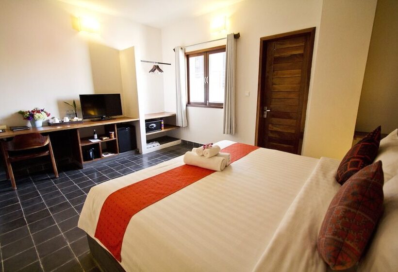 اتاق لوکس, Patio Hotel & Urban Resort