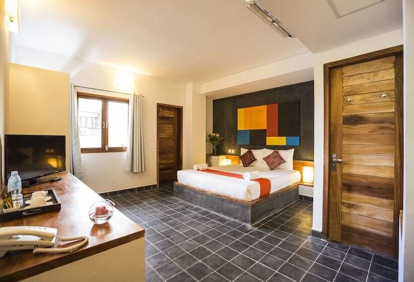 اتاق لوکس, Patio Hotel & Urban Resort