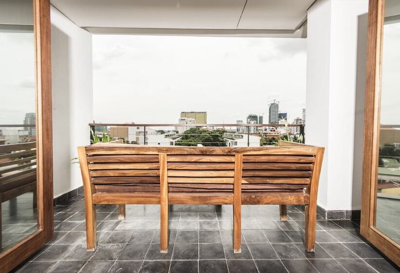 スイート, Patio Hotel & Urban Resort