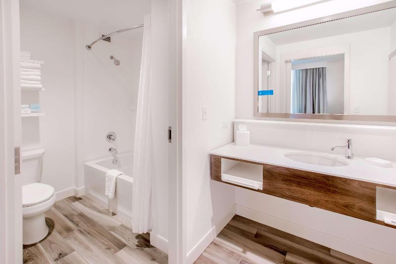 חדר דלוקס נוף לים, Queenco Hotel & Casino