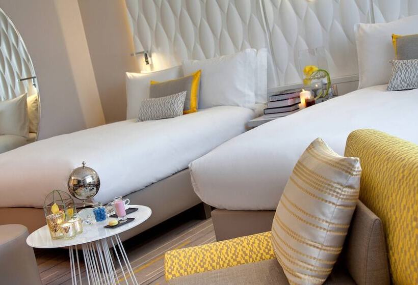 家庭间, Renaissance Aixenprovence