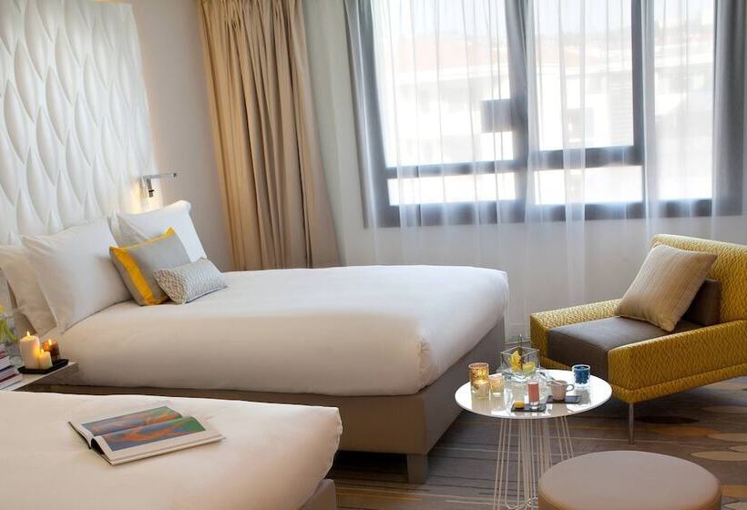 家庭间, Renaissance Aixenprovence