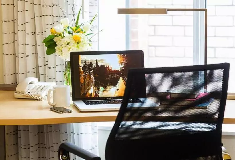 Standard-studio King-vuode, Residence Inn By Marriott Ottawa Airport