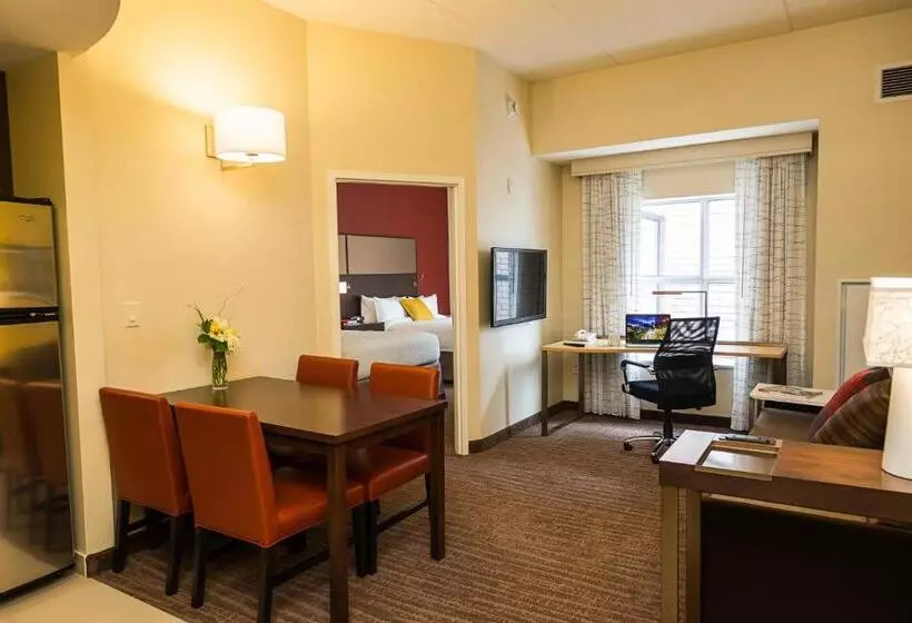 Sviitti, Residence Inn By Marriott Ottawa Airport