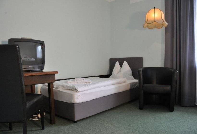 חדר סטנדרט יחיד, Restaurant Moser Pöchlarn