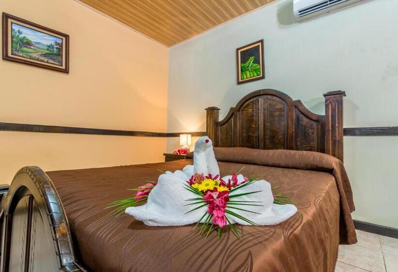 غرفة قياسية, Ara Ambigua Lodge