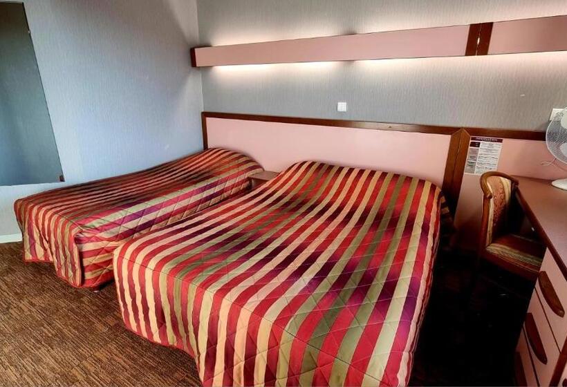 Family Room, Hôtel Siatel Besançon Chateaufarine