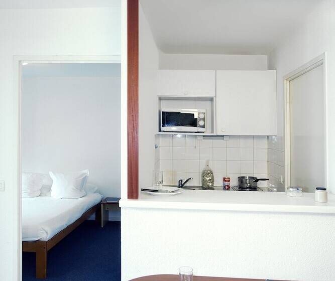 标准工作室, Séjours & Affaires Lyon Saint Nicolas