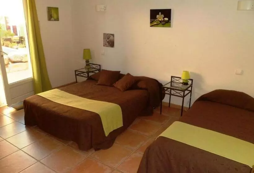 ファミリールーム, The Originals City, Hôtel Le Village Provençal, Aixenprovence Nord