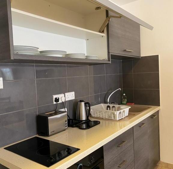 디럭스 스튜디오, Alexia Hotel Apartments