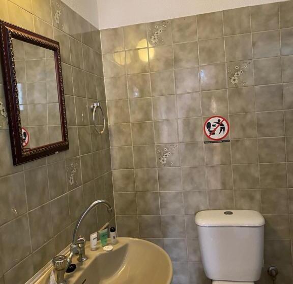 스탠다드 스튜디오, Alexia Hotel Apartments