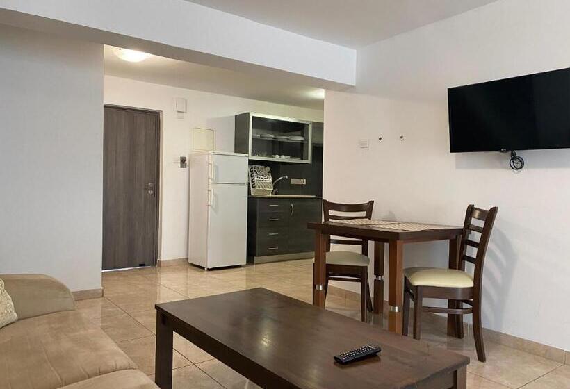 디럭스 스튜디오, Alexia Hotel Apartments