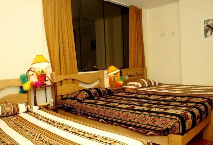 חדר סטנדרט לשלושה, Lynik La Casa De Blanca