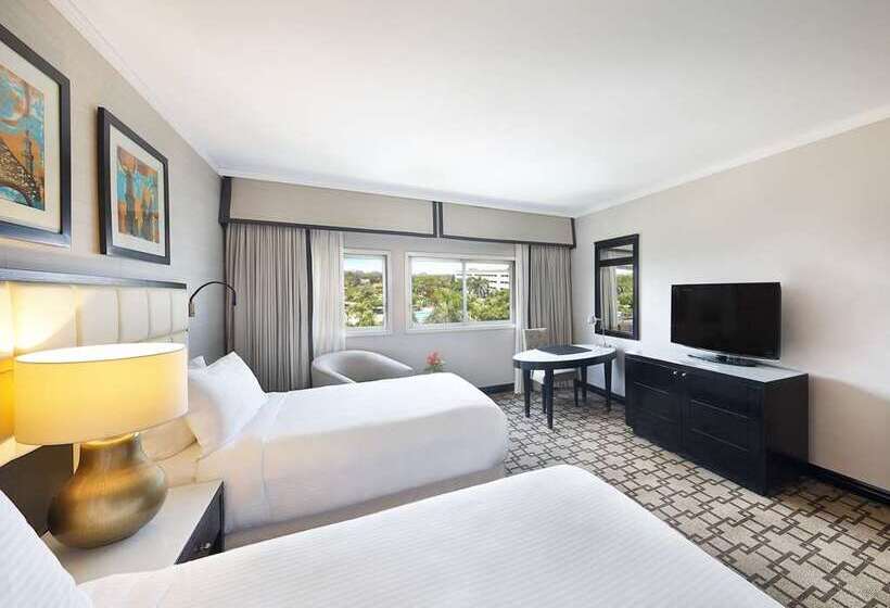 Executive Room Sea View, Hilton Istanbul Bomonti Hotel & Conference Center