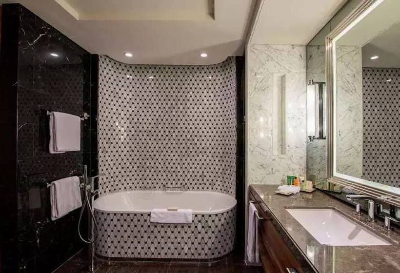 2 Bedroom Family Suite, Hilton Istanbul Bomonti Hotel & Conference Center