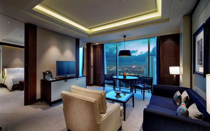 2 Bedroom Family Suite, Hilton Istanbul Bomonti Hotel & Conference Center