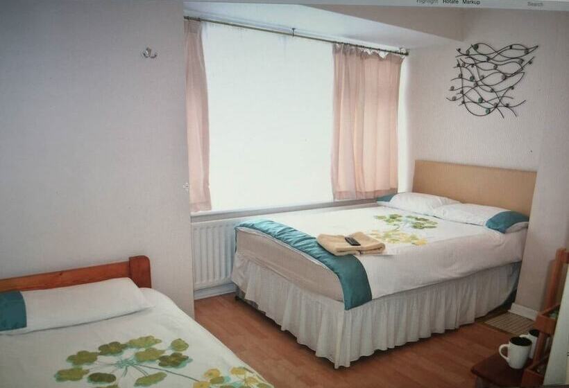 Трехместный Номер Комфорт, Apple House Guesthouse Heathrow Airport