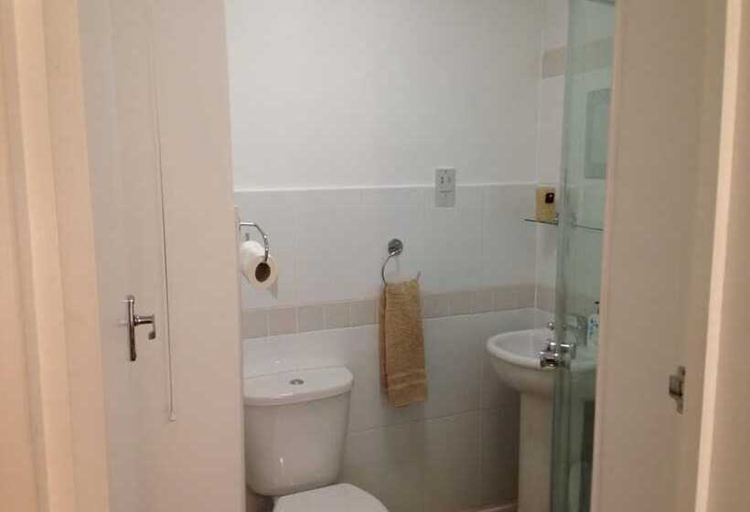 Номер Стандарт, Apple House Guesthouse Heathrow Airport