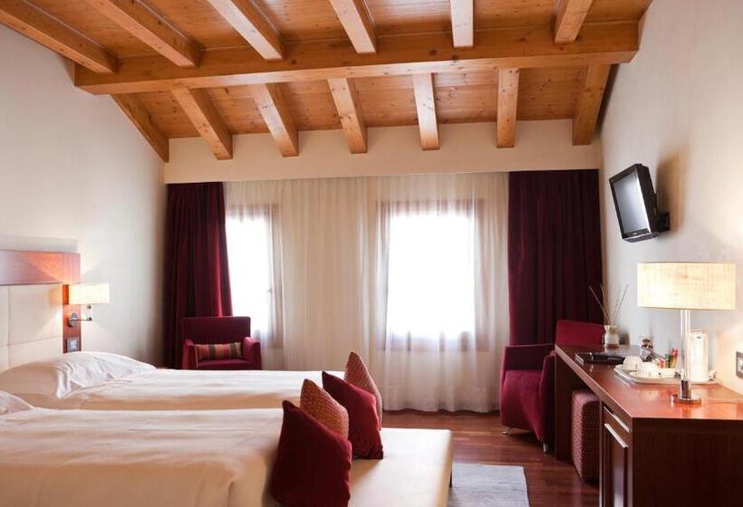 חדר סטנדרט, Al Tezzon