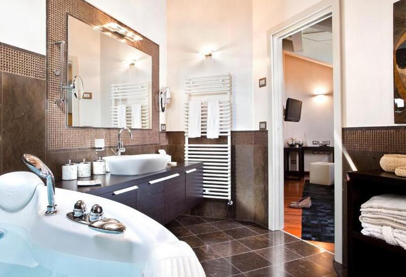 סוויטה דלוקס, Al Tezzon