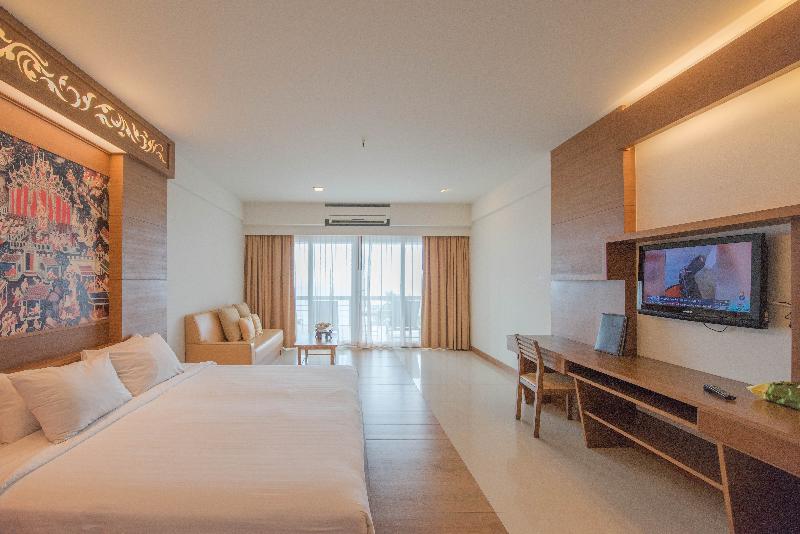 חדר דלוקס, Al Tezzon