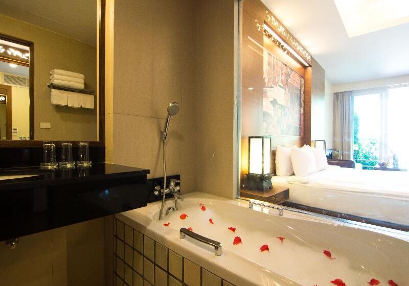 חדר דלוקס, Al Tezzon