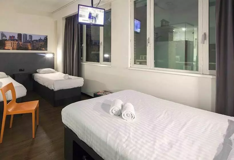 اتاق خانوادگی, Easyhotel The Hague City Centre