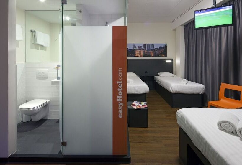 غرفة عائلية, Easyhotel The Hague City Centre