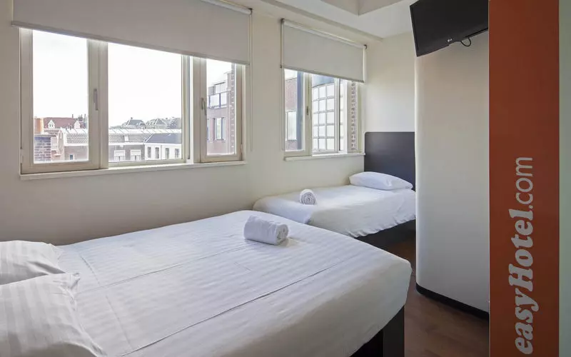 اتاق استاندارد سه نفره, Easyhotel The Hague City Centre