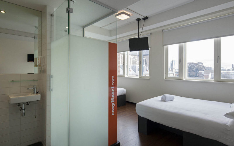 Номер Стандарт Трехместный, Easyhotel The Hague City Centre