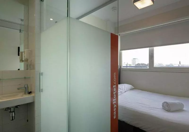 اتاق عادی, Easyhotel The Hague City Centre