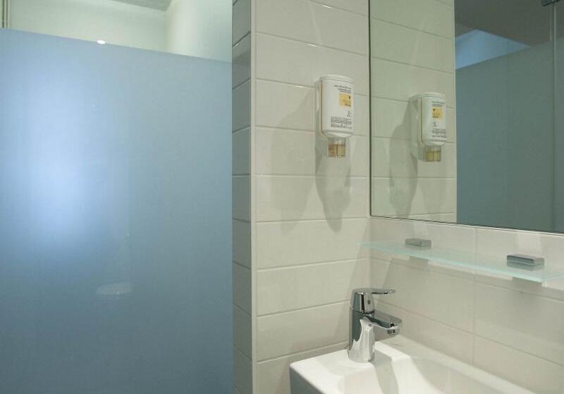 غرفة أساسية, Easyhotel The Hague City Centre