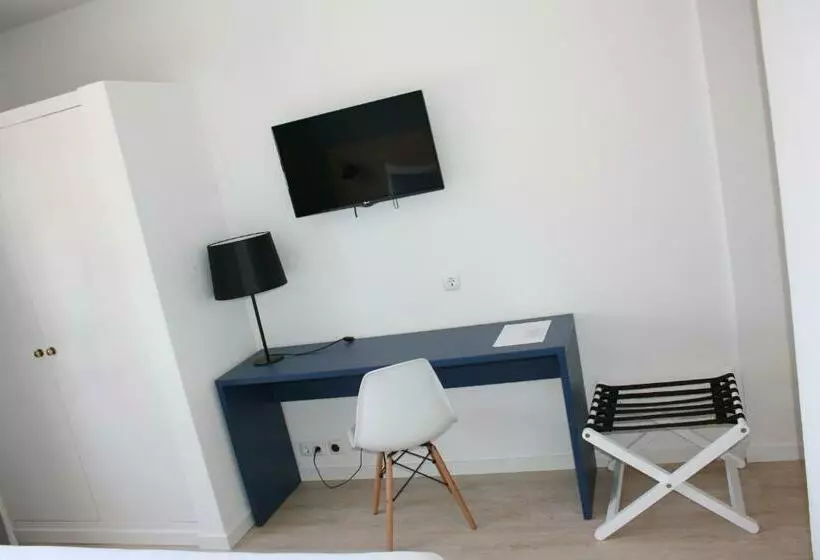プールビュースタンダードルーム, Flag Hotel Santarém