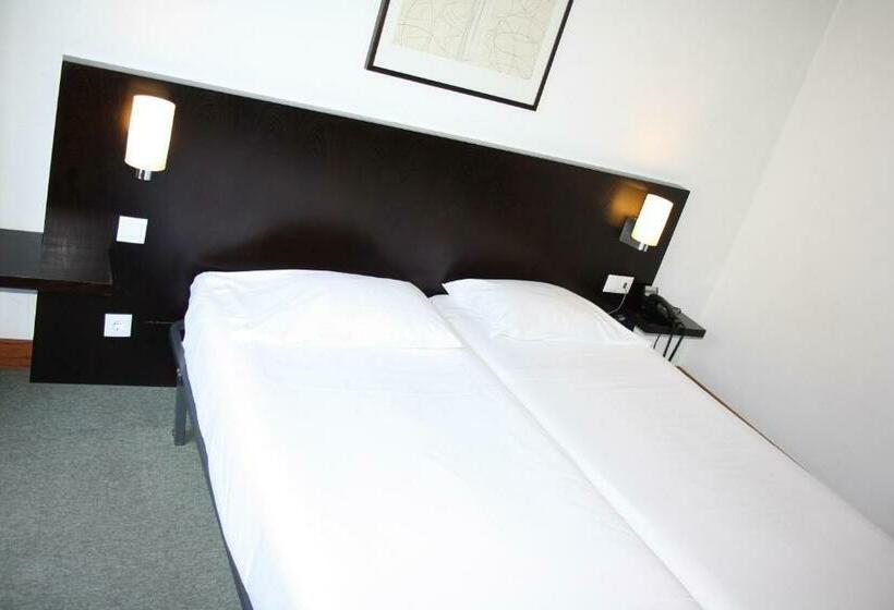 스탠다드 룸 풀장 전망, Flag Hotel Santarém