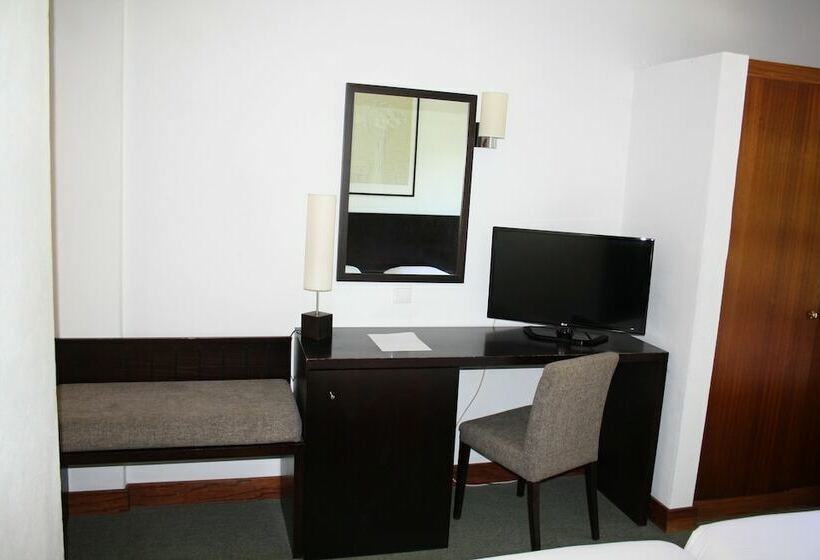 스탠다드 트리플 룸, Flag Hotel Santarém