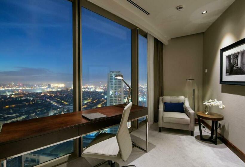 Executive Suite King Bed, Hilton Istanbul Bomonti Hotel & Conference Center
