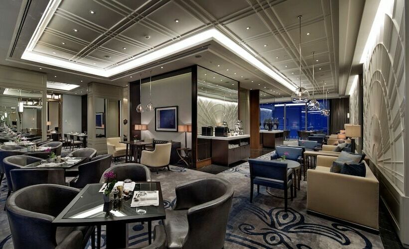 Executive Room, Hilton Istanbul Bomonti Hotel & Conference Center