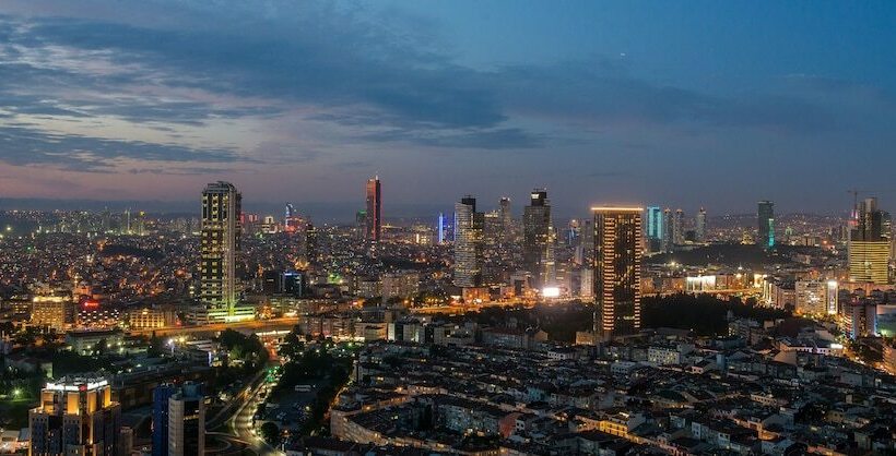 Executive Room, Hilton Istanbul Bomonti Hotel & Conference Center