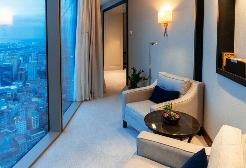 Executive Room King Size Bed, Hilton Istanbul Bomonti Hotel & Conference Center