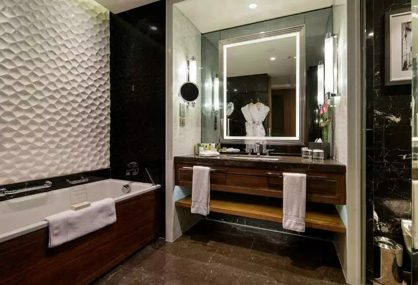 2 Bedroom Family Suite, Hilton Istanbul Bomonti Hotel & Conference Center