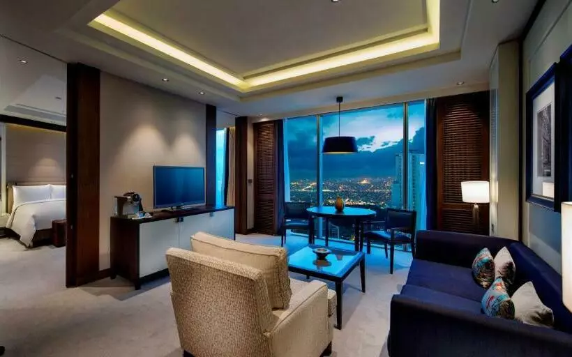 2 Bedroom Family Suite, Hilton Istanbul Bomonti Hotel & Conference Center