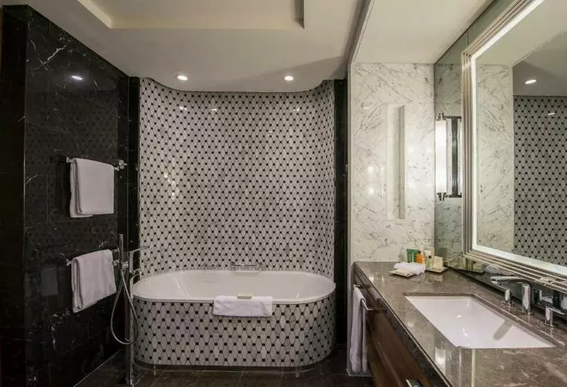 2 Bedroom Family Suite, Hilton Istanbul Bomonti Hotel & Conference Center