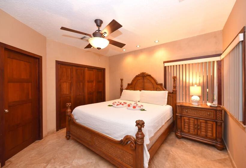 استودیوی پریمیوم, Infinity Bay, Spa & Beach Resort