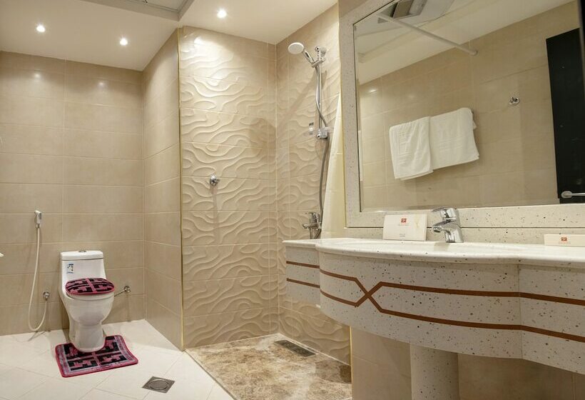 اتاق لوکس با چشمانداز شهر, Jazan Inn