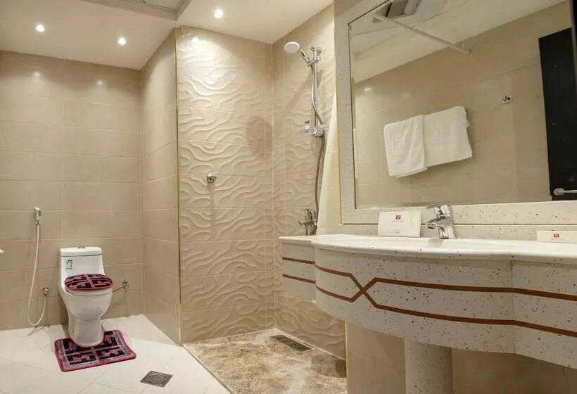 اتاق لوکس با چشم‌انداز شهر, Jazan Inn