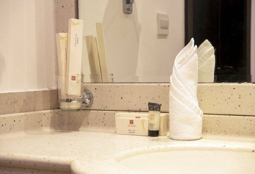 اتاق لوکس با چشمانداز شهر, Jazan Inn