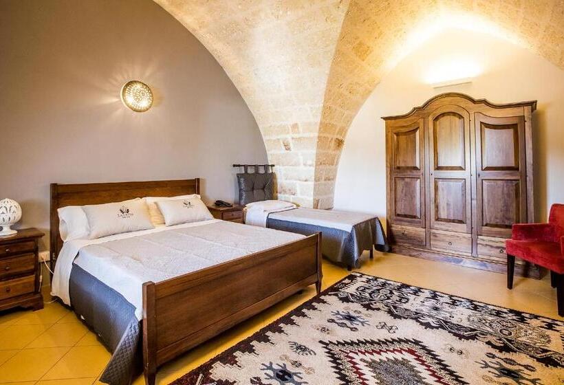 חדר סטנדרט לארבעה, Laurito Resort & Spa